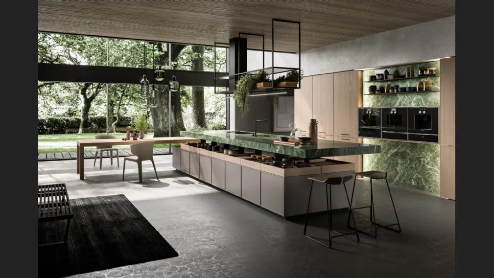 Cucina Design con isola in laccato, legno e marmo Line di Nova Cucina